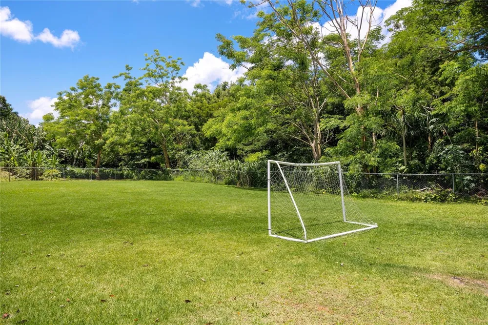6 PRADO ALTO Guaynabo, PR 00966