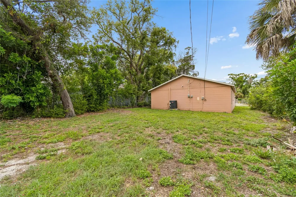 3603 16TH AVENUE S St Petersburg, FL 33711