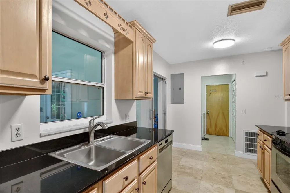 5616 TRIMBLE PARK ROAD Mount Dora, FL 32757