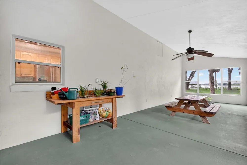 5616 TRIMBLE PARK ROAD Mount Dora, FL 32757