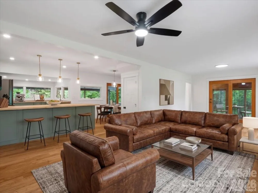 455 Rocky Springs Heights Burnsville, NC 28714