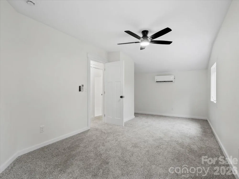 455 Rocky Springs Heights Burnsville, NC 28714