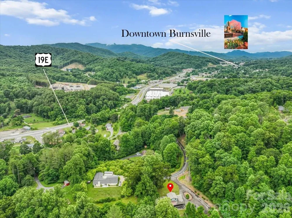 455 Rocky Springs Heights Burnsville, NC 28714