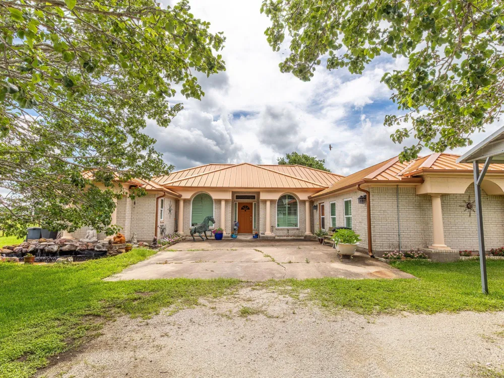 3936 Beasley West End Road Beasley, TX 77417