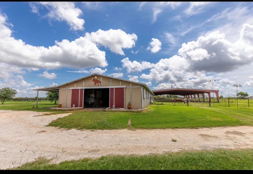 3936 Beasley West End Road Beasley, TX 77417