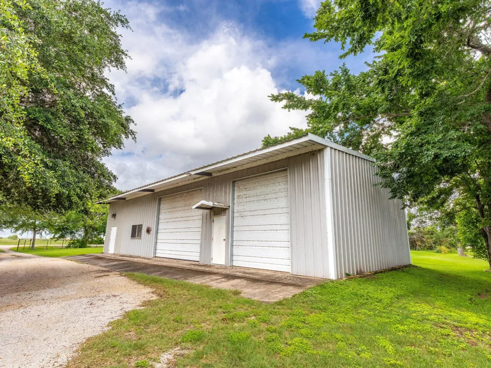 3936 Beasley West End Road Beasley, TX 77417