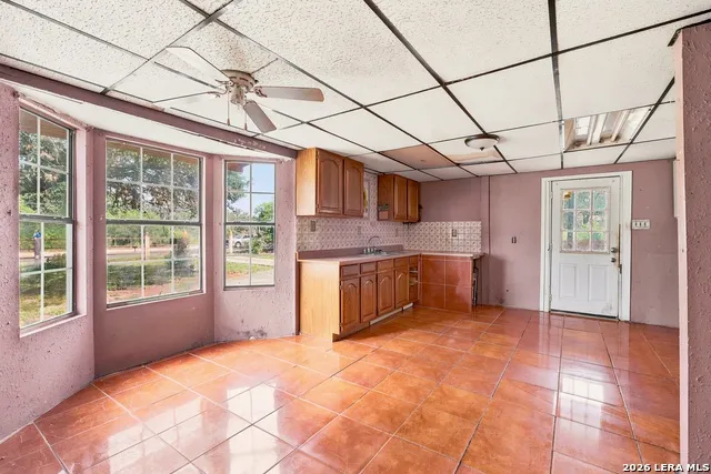 7918 W FM 476 Poteet, TX 78065