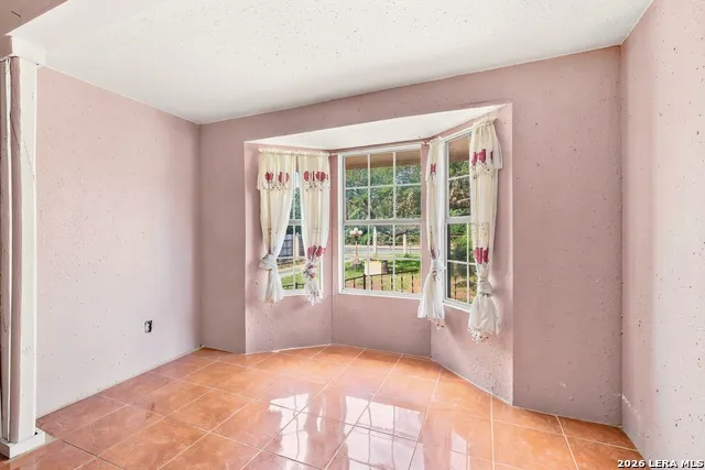 7918 W FM 476 Poteet, TX 78065