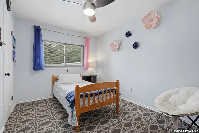 302 Whispering Oaks Adkins, TX 78101