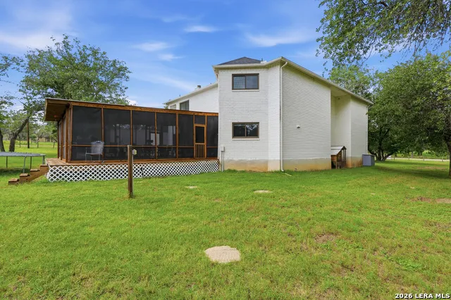 302 Whispering Oaks Adkins, TX 78101