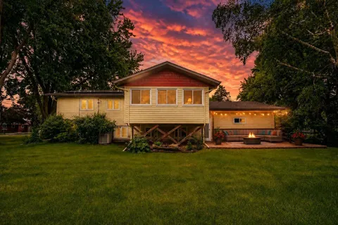 360 Sophia Avenue