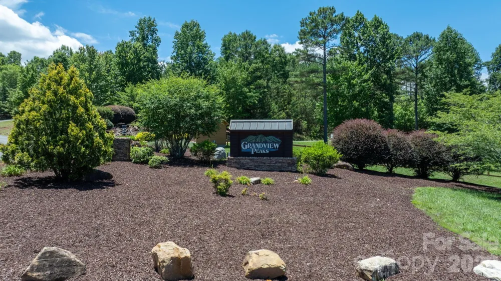 108 Mountain Brook Trail Nebo, NC 28761
