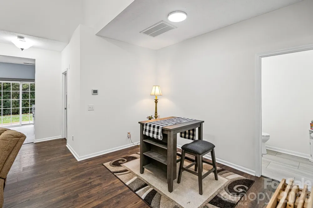 2737 Mill Valley Court Matthews, NC 28105