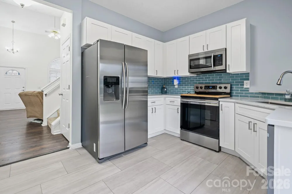2737 Mill Valley Court Matthews, NC 28105