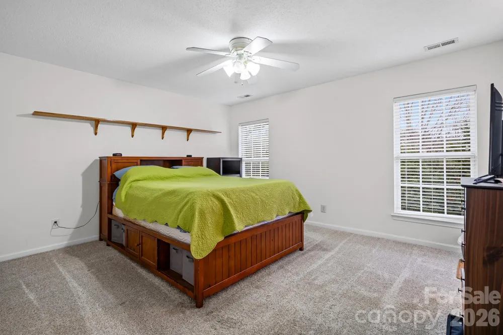 2737 Mill Valley Court Matthews, NC 28105