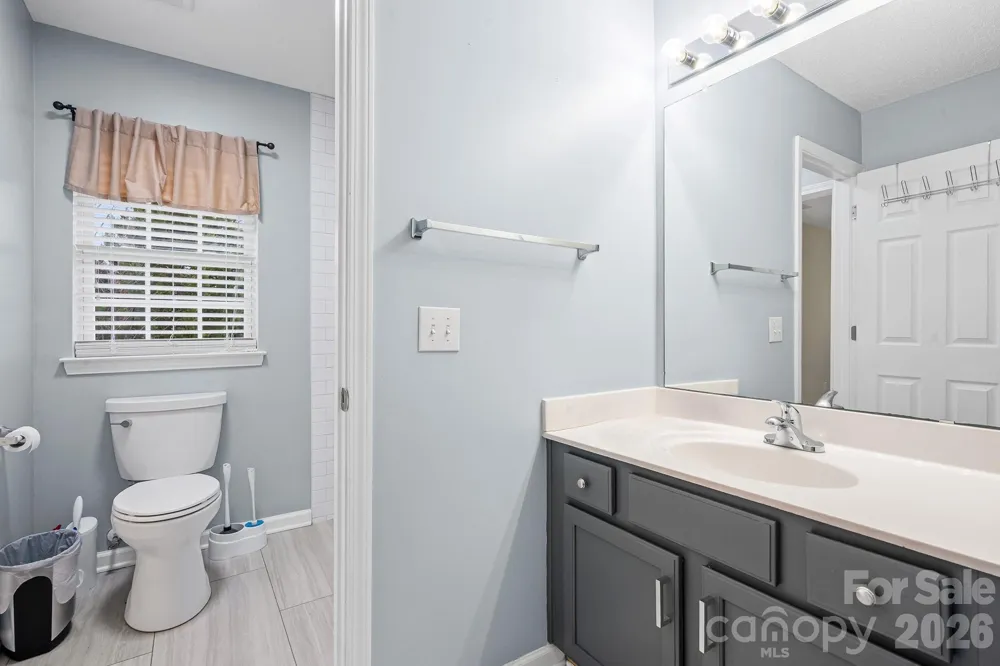 2737 Mill Valley Court Matthews, NC 28105