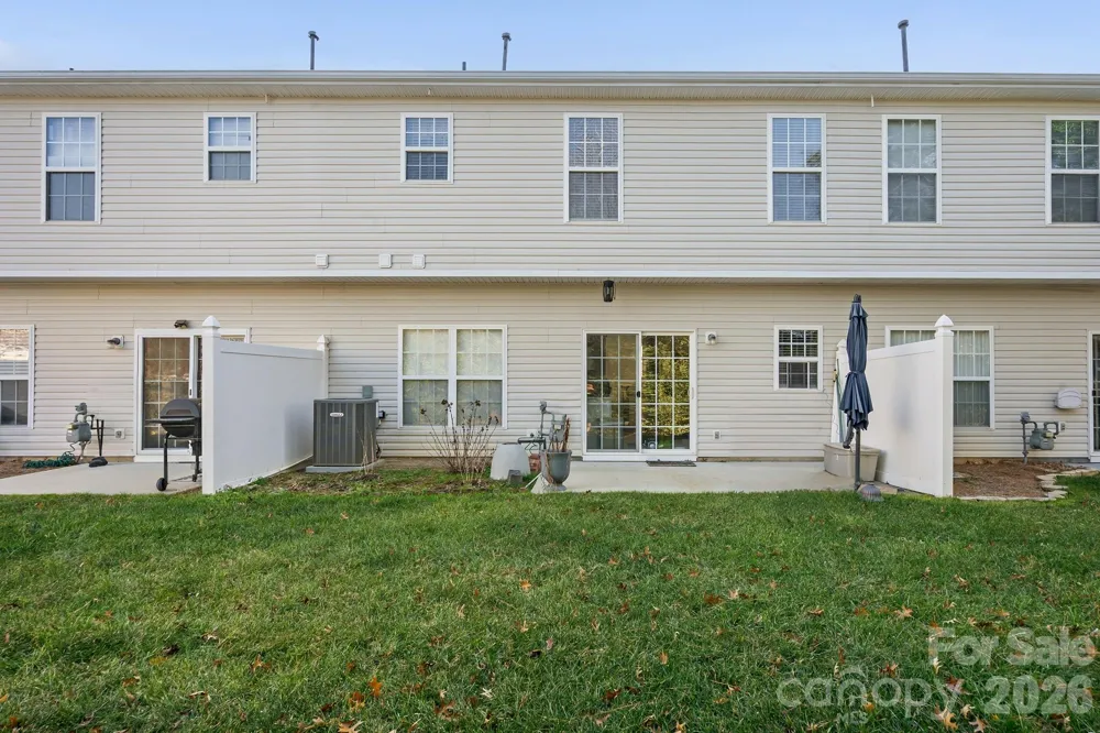 2737 Mill Valley Court Matthews, NC 28105