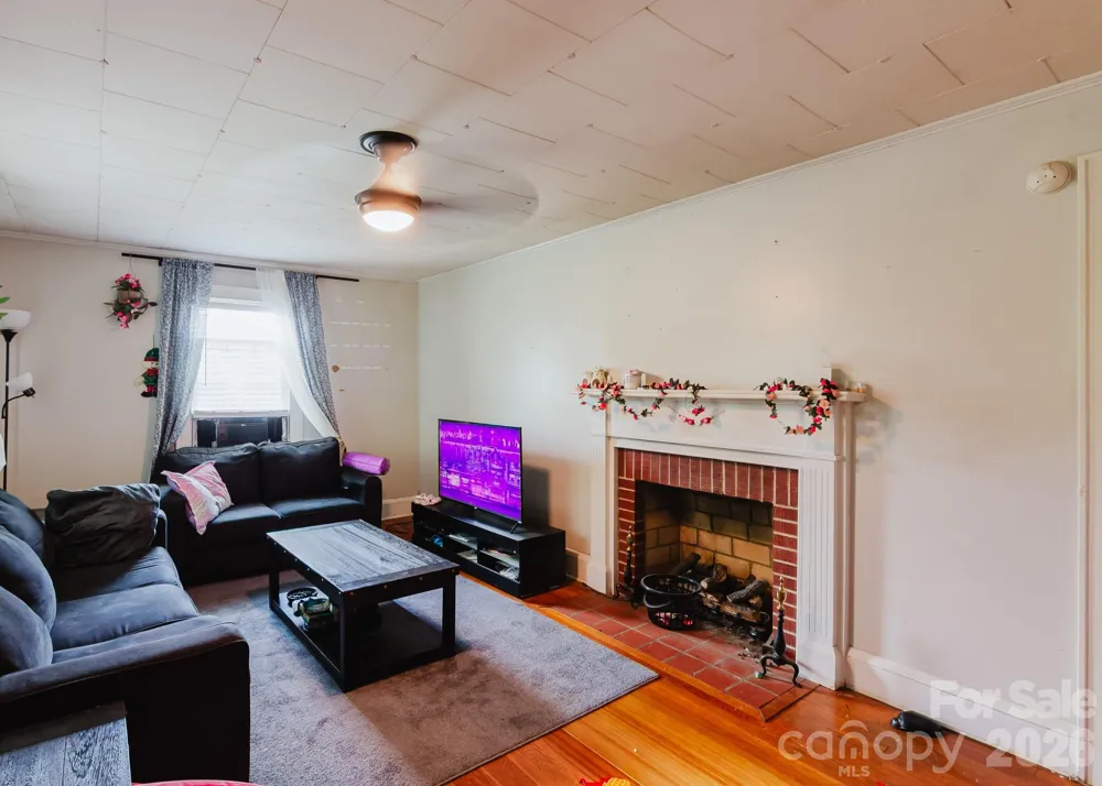 303 Myrtle Avenue Hamlet, NC 28345