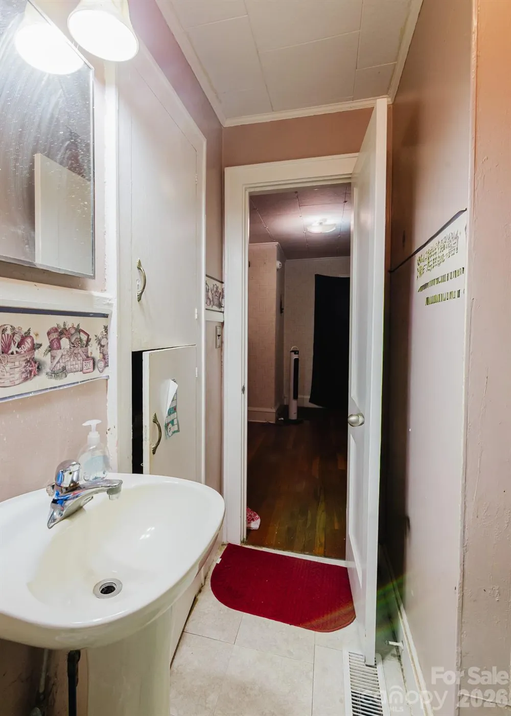 303 Myrtle Avenue Hamlet, NC 28345