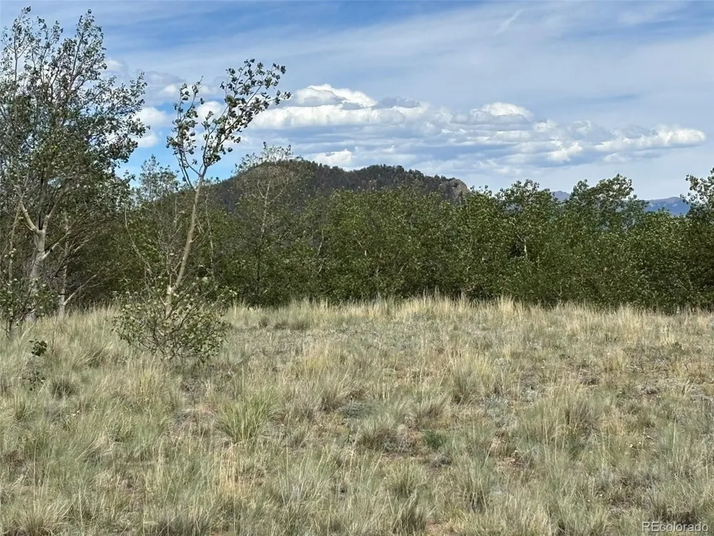 135 Hawk Way Como, CO 80432