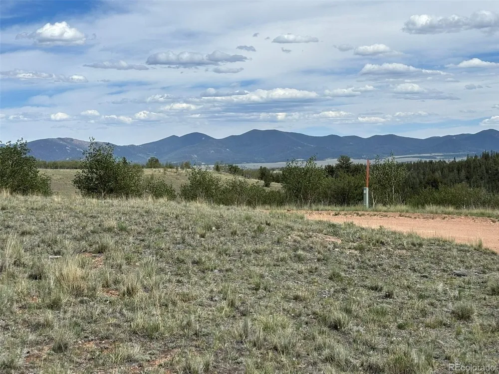 135 Hawk Way Como, CO 80432