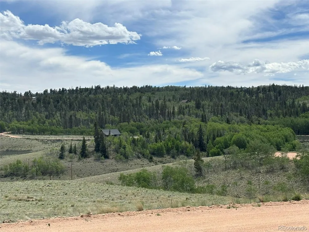 135 Hawk Way Como, CO 80432