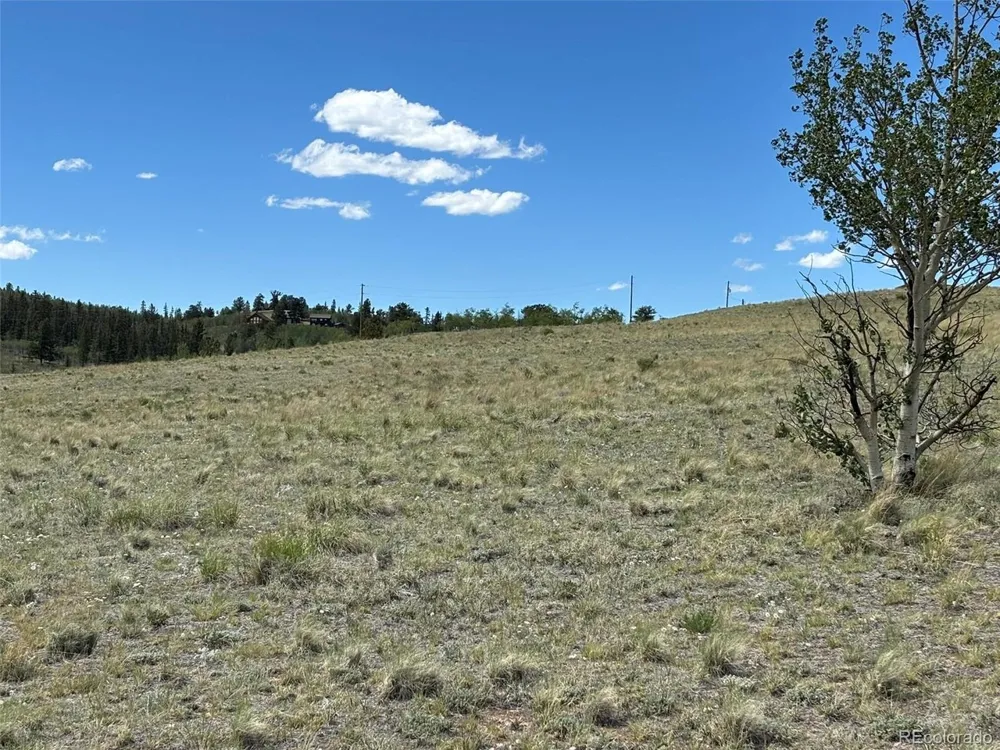 135 Hawk Way Como, CO 80432