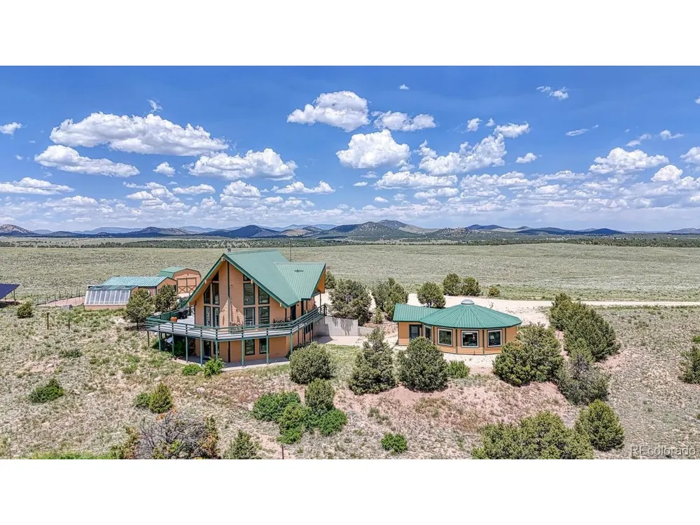 895 Acorn Rd Cotopaxi, CO 81223