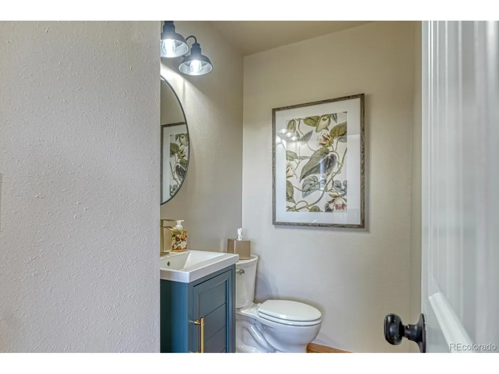895 Acorn Rd Cotopaxi, CO 81223