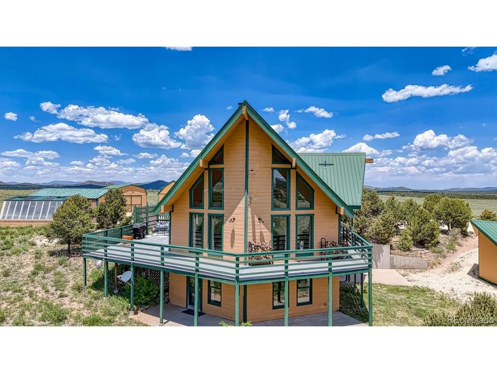895 Acorn Rd Cotopaxi, CO 81223