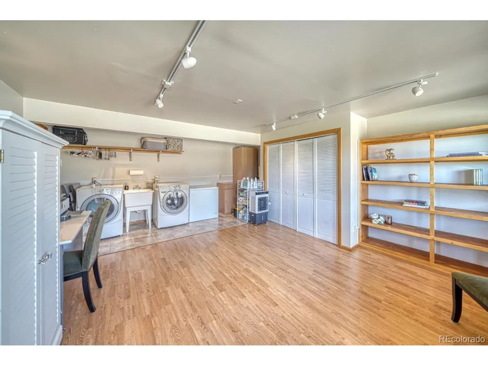 895 Acorn Rd Cotopaxi, CO 81223
