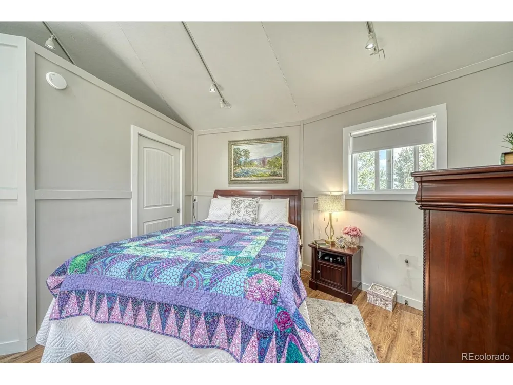 895 Acorn Rd Cotopaxi, CO 81223
