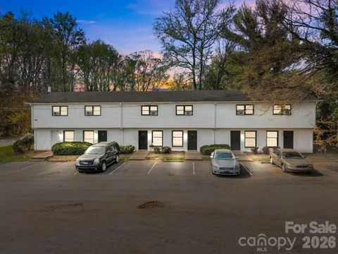 2909 Burgess Drive