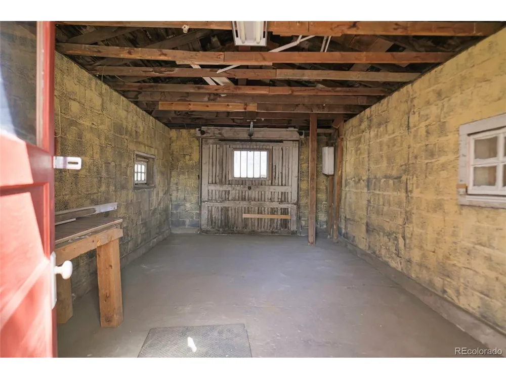 232 E 6th Street Walsenburg, CO 81089