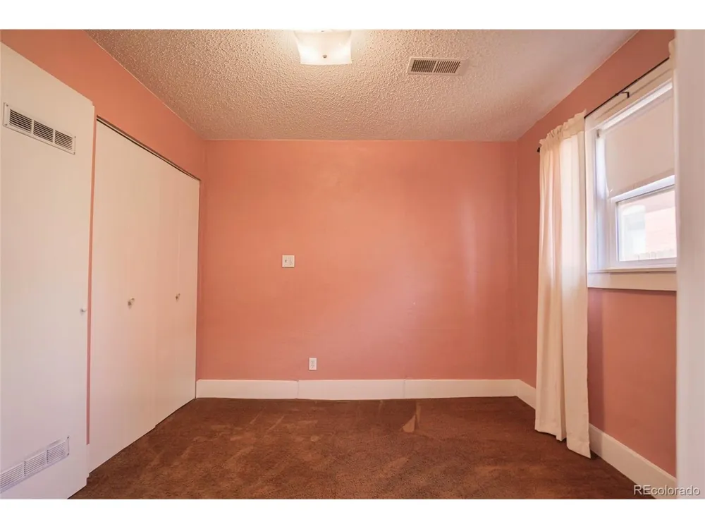 232 E 6th Street Walsenburg, CO 81089