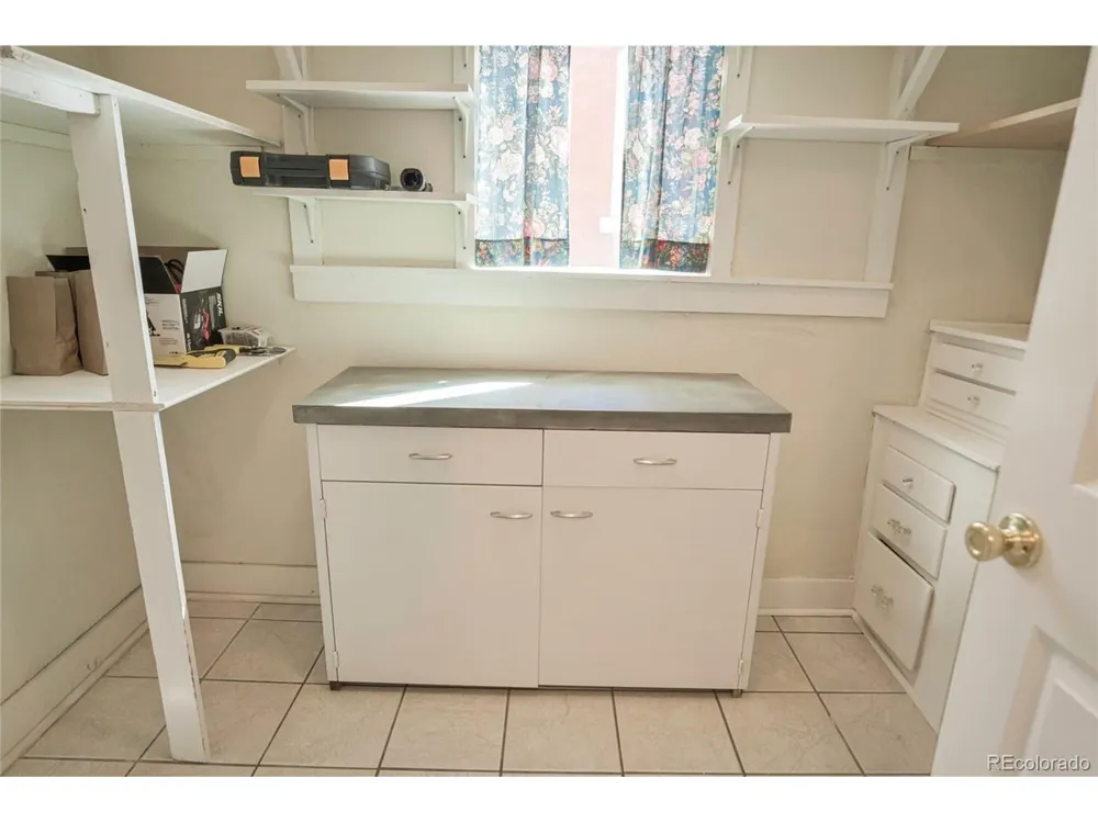 232 E 6th Street Walsenburg, CO 81089