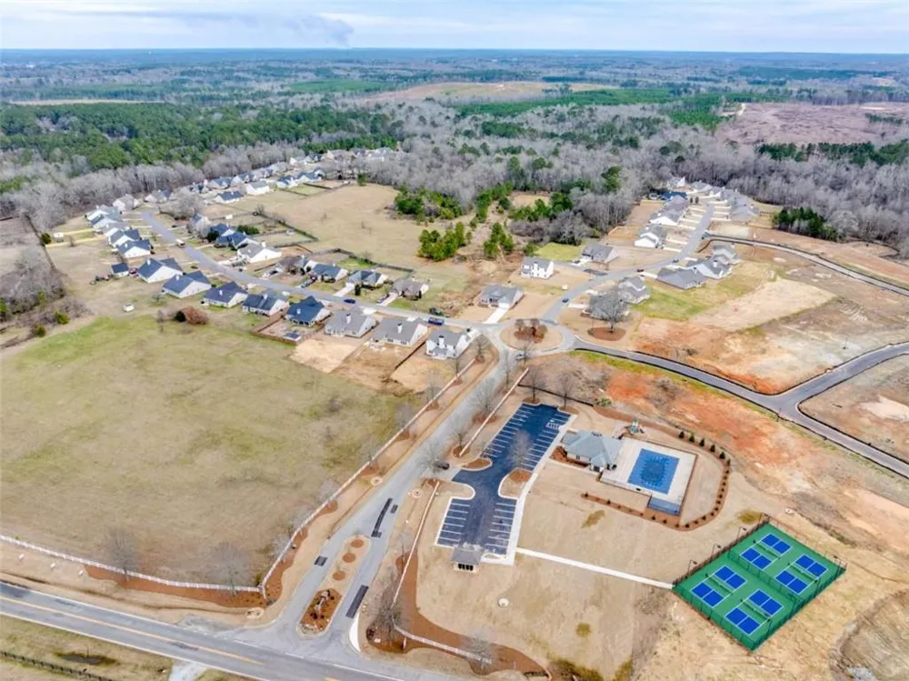 131 Harmony Farms Orchard Eatonton, GA 31024