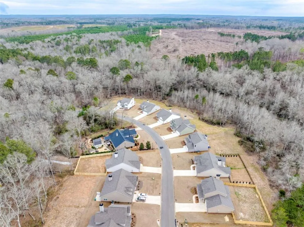 131 Harmony Farms Orchard Eatonton, GA 31024