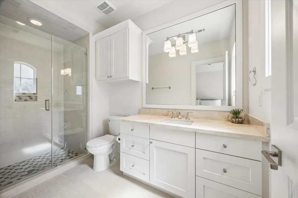 6631 Edloe Street Southside Place, TX 77005