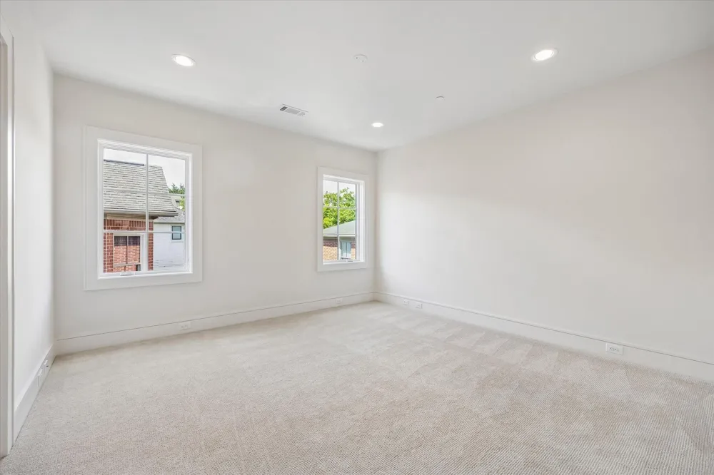 6631 Edloe Street Southside Place, TX 77005