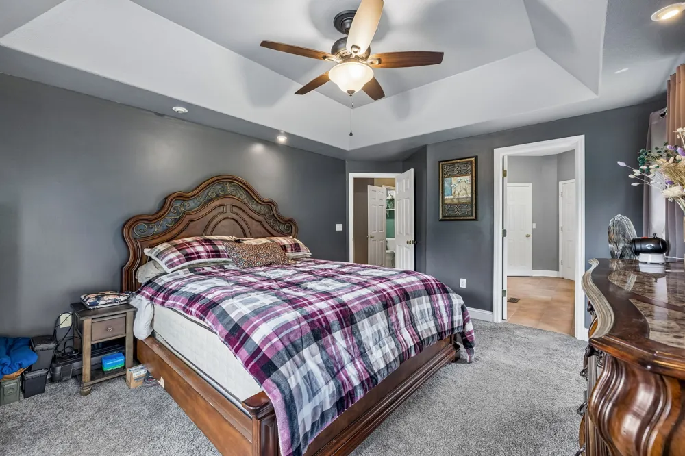947 Bold Springs Rd Mc Ewen, TN 37101
