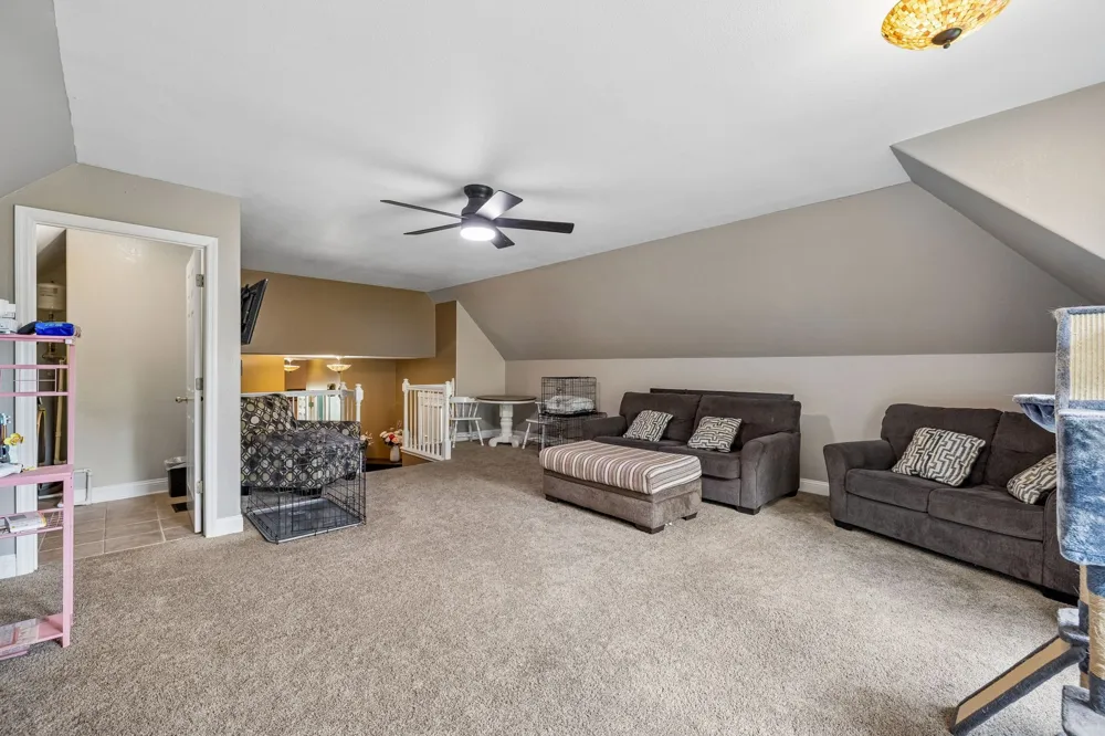 947 Bold Springs Rd Mc Ewen, TN 37101