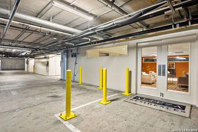 610 E Market St. #3115 San Antonio, TX 78205
