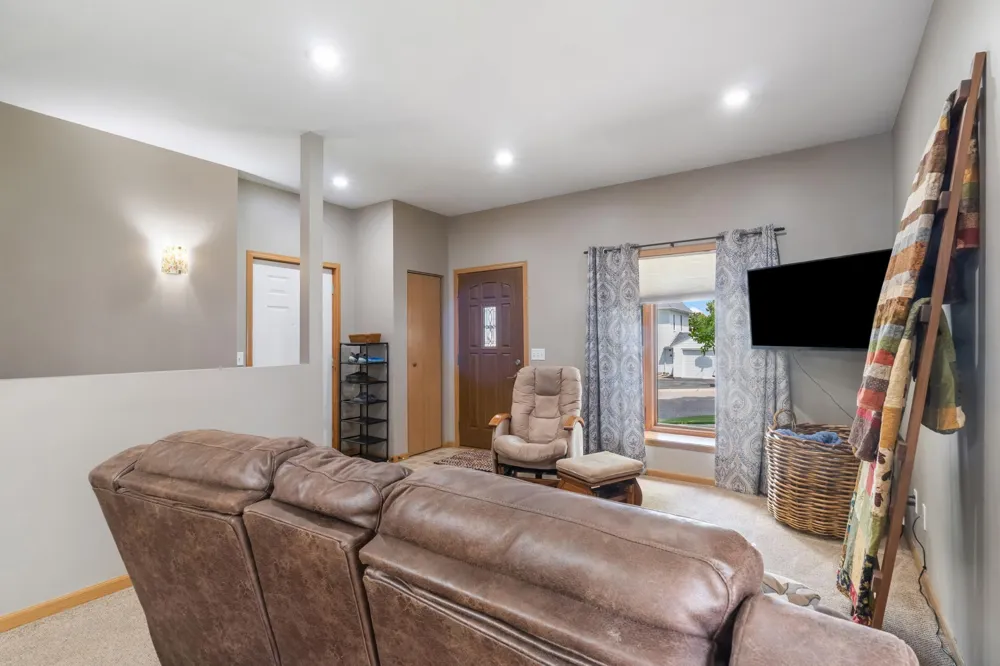 208 High Avenue Wanamingo, MN 55983