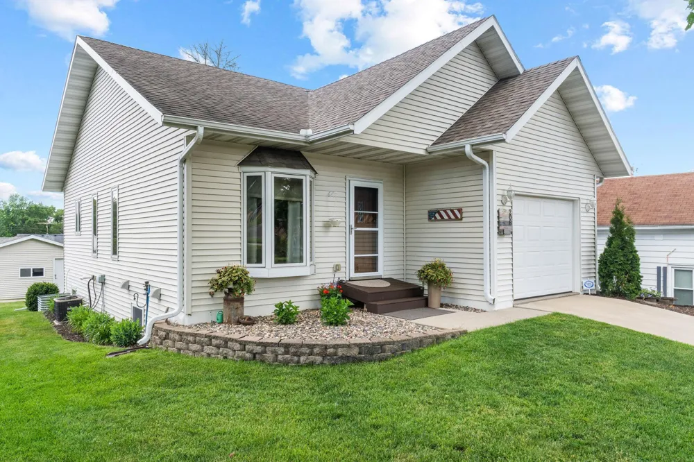 208 High Avenue Wanamingo, MN 55983
