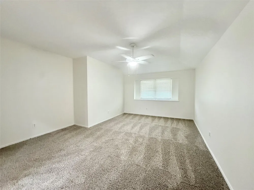 236 Almond Drive Lake Jackson, TX 77566