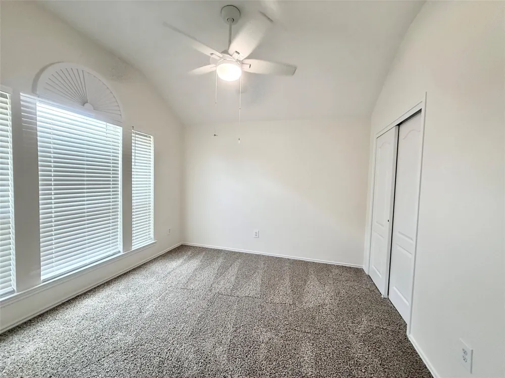 236 Almond Drive Lake Jackson, TX 77566