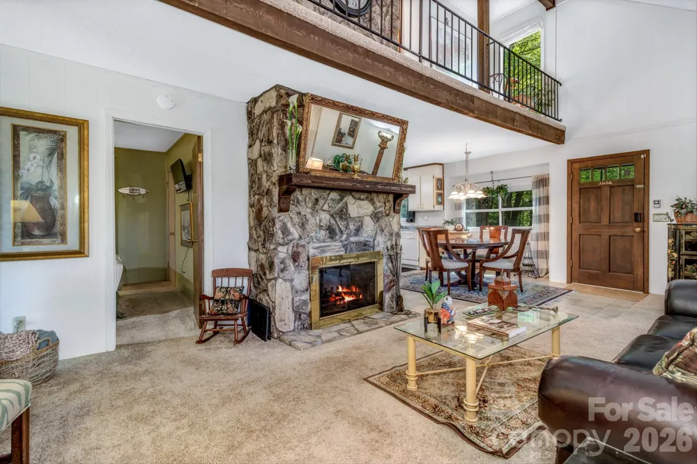 571 Tsisqua Circle Brevard, NC 28712