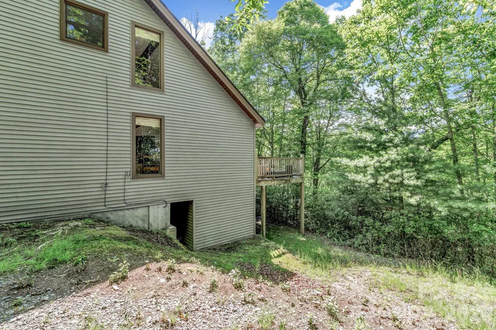 571 Tsisqua Circle Brevard, NC 28712