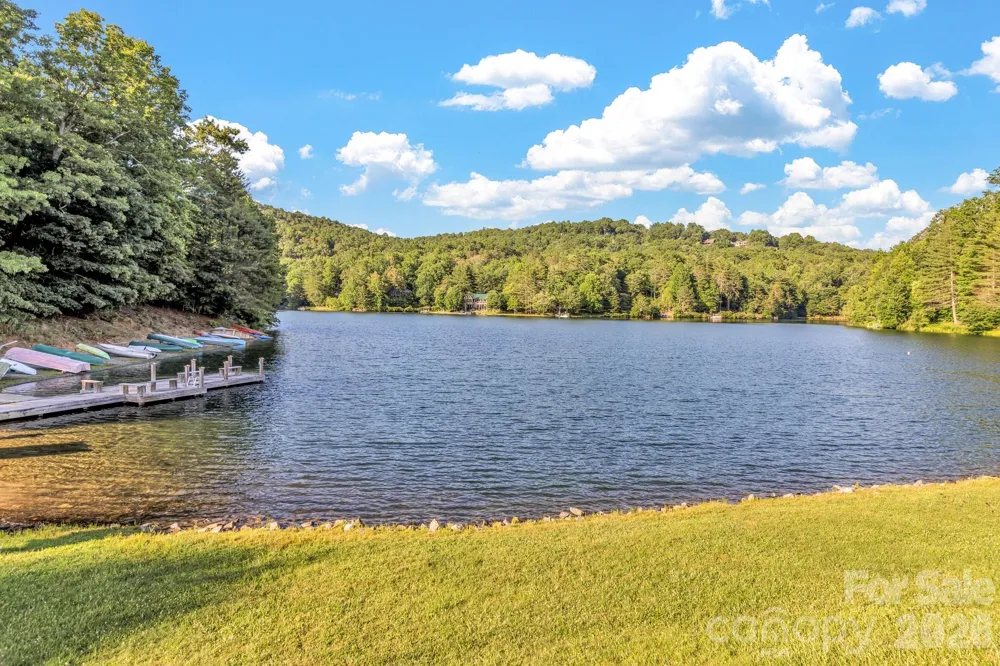 571 Tsisqua Circle Brevard, NC 28712